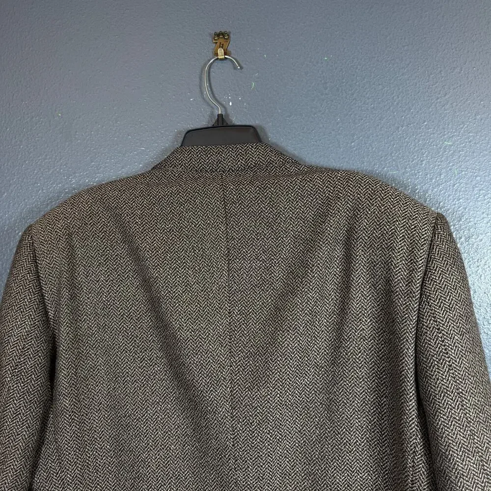 Ermenegildo Zegna eu56 men’s Beige suit jacket 20% Cashmere/80% Wool 2 dots